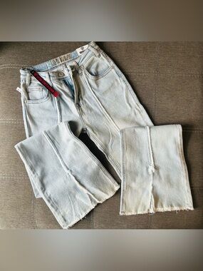Rock & Roll Cowgirl Light Blue High-Rise Distressed Flare Jeans 25x34